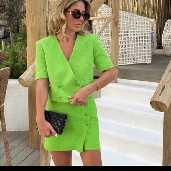 ZARA BLOGGERS FAV TWEED TEXTURED BUTTONS GREEN SKIRT MINI SLIT - Picture 10 of 13